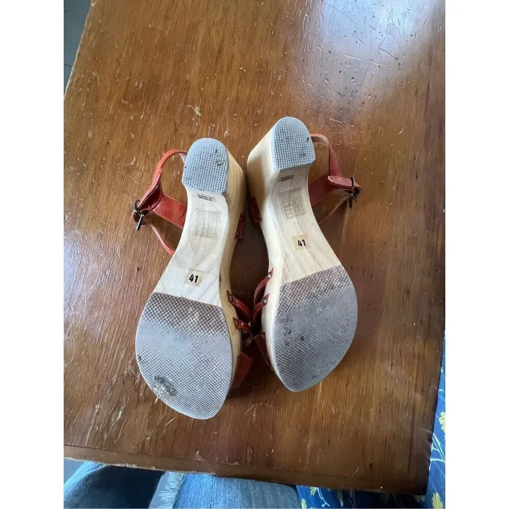 Cordani orange leather sandals with wooden heels 10